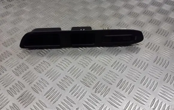 Subaru Forester SH Quarter vent window switch 