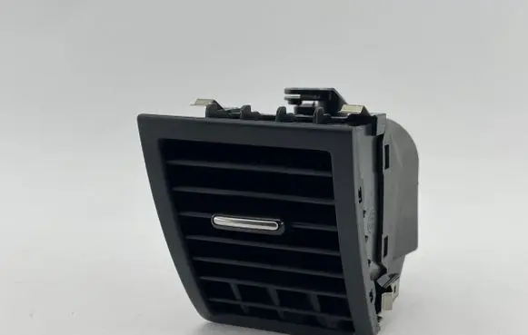 Volkswagen Touareg I Dashboard side air vent grill/cover trim 7L6819703J