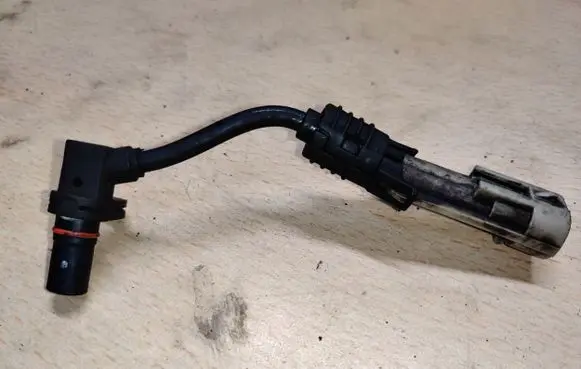 Chevrolet Captiva ABS brake wheel speed sensor IF03