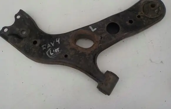 Toyota RAV 4 (XA50) Rear control arm 65566556