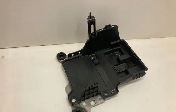 Battery box tray