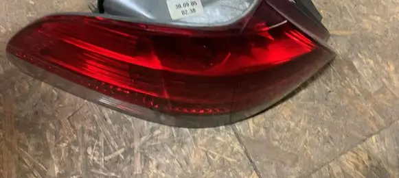 BMW 7 E65 E66 Rear/tail lights 6937235