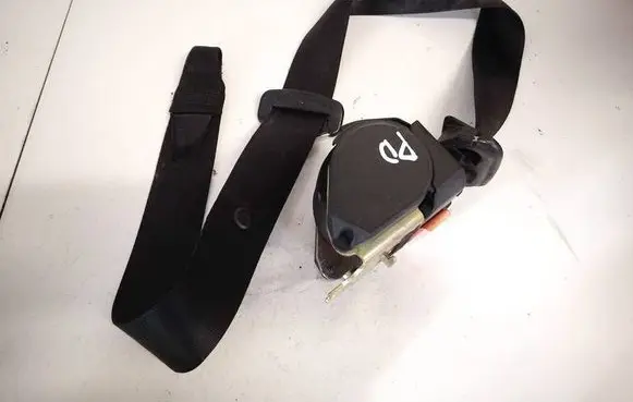 BMW 3 E46 Front seatbelt 7064754