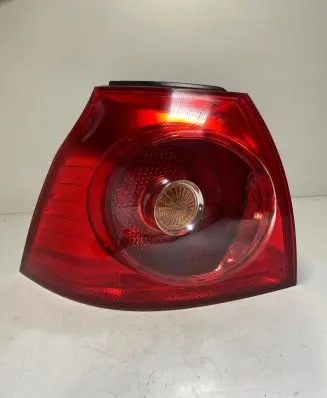 Volkswagen Golf V Rear/tail lights 1K6945095N B02120089 S28490102