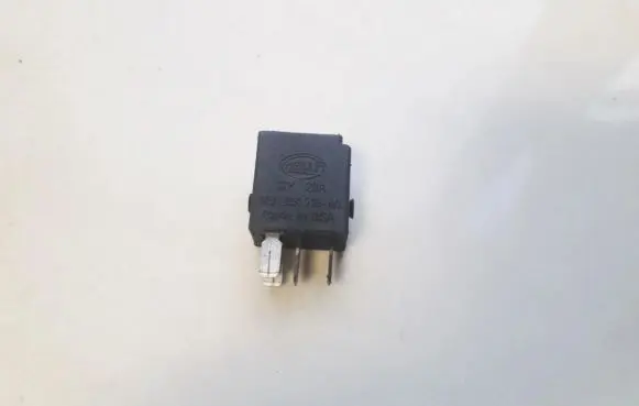 Mercedes-Benz ML W163 Other relay 0025421119 4ra931716-00