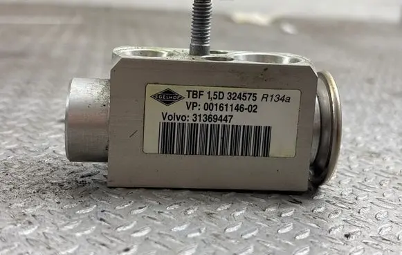 Volvo V40 Air conditioning (A/C) expansion valve 324575 0016114602 31369447