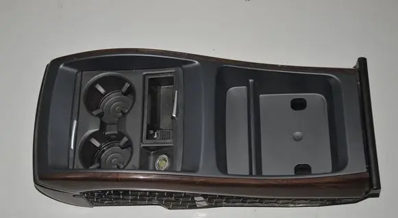 BMW X6 E71 Center console