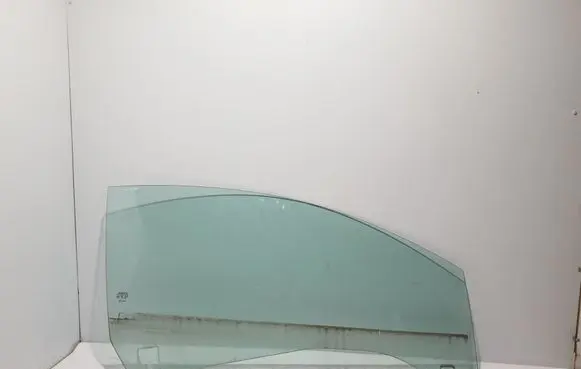Volvo C70 Front door window/glass (coupe) 30779153