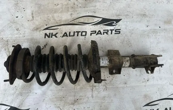 Volvo XC70 Front shock absorber with coil spring 824904000 36A99F