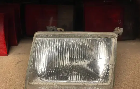Ford Escort Headlight/headlamp