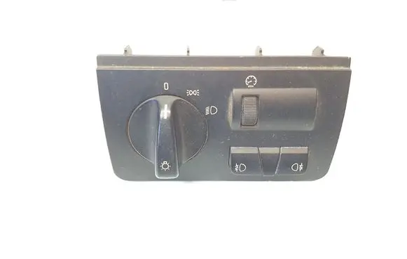 Light switch