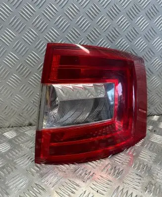 Skoda Octavia Mk3 (5E) Tailgate rear/tail lights SK00659450 0013419919 15102014