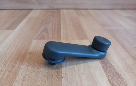 Renault Modus Rear door window winding handle 7700811387 8200030794