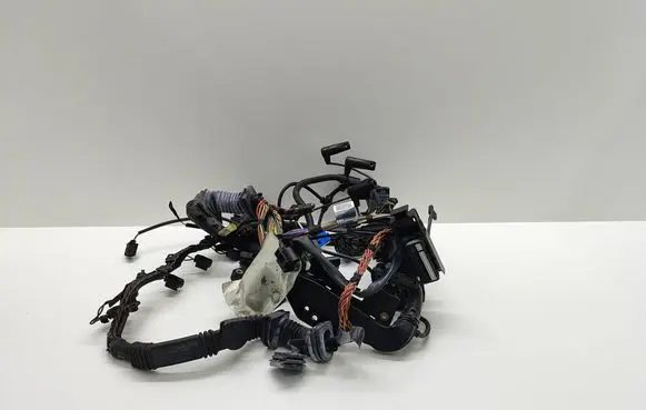 BMW 5 E60 E61 Engine installation wiring loom 7801725 780172501 12517801725