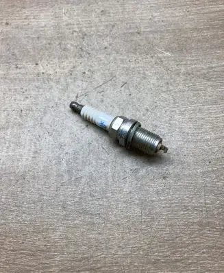 Hyundai Santa Fe Spark plug IFR5G