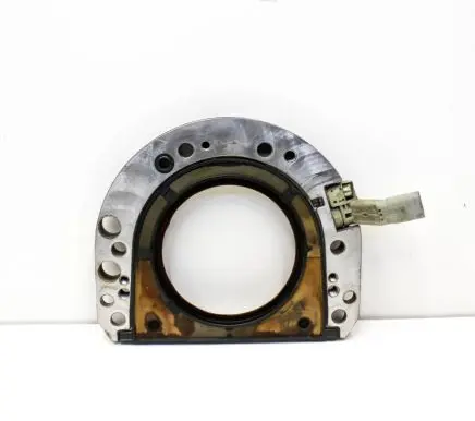 Volkswagen Jetta VI Other engine bay part 04E103173C