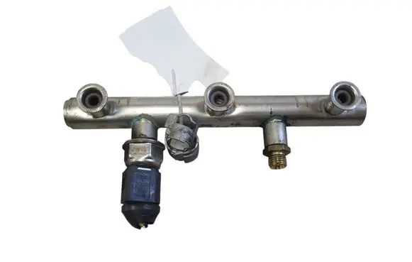 Audi Q5 SQ5 Fuel main line pipe 06e130089d
