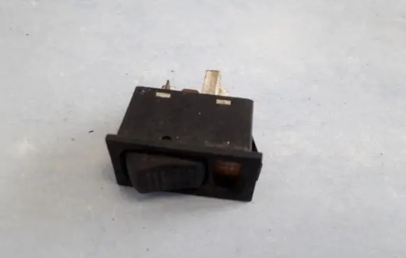 Ford Sierra Fog light switch 83BG15K237BA