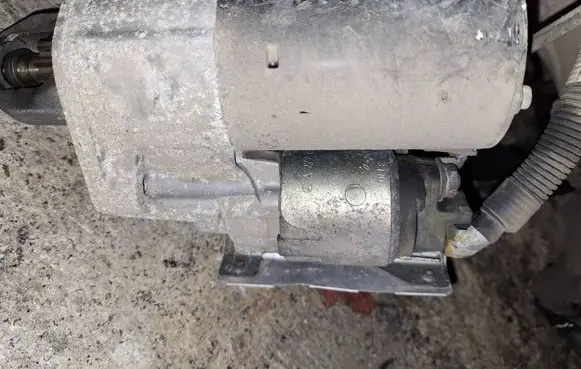 Mercedes-Benz ML W164 Starter motor