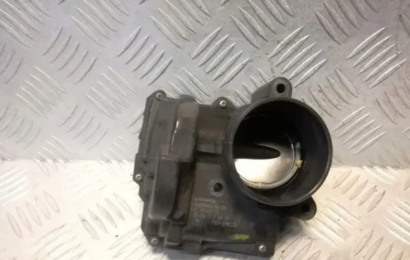 Peugeot 207 Throttle valve V860560480