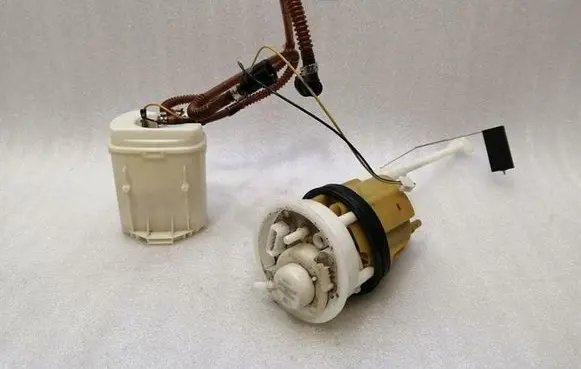 Porsche Cayman 987 In-tank fuel pump 99762013102 99762013101