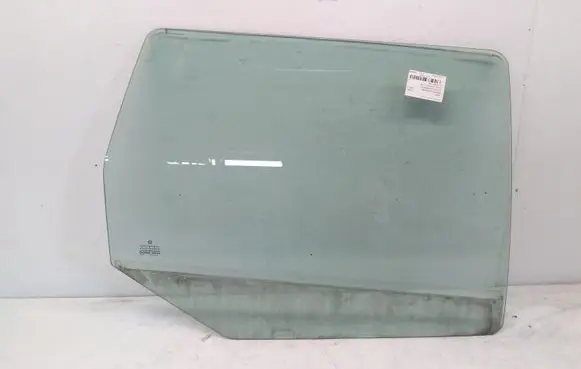 Jeep Grand Cherokee (WK) Rear door window glass