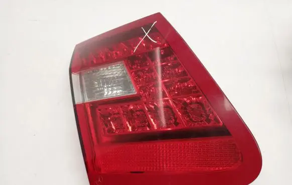 Mercedes-Benz E W212 Tailgate rear/tail lights 2128200764
