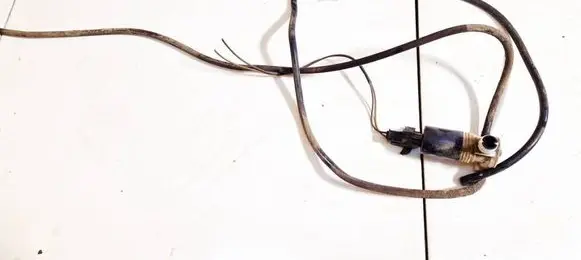 Dodge Grand Caravan Windscreen/windshield washer pump