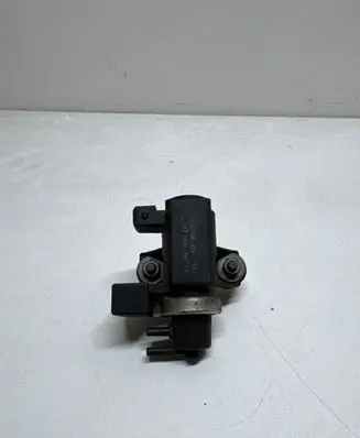 BMW X5 E53 Turbo system vacuum part 2247906 72279600 99T145