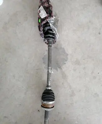 Hyundai i10 Front driveshaft 49500B9000 WE5E5034A