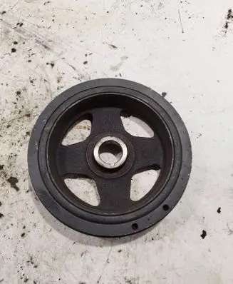 Toyota Yaris Crankshaft pulley 61101g
