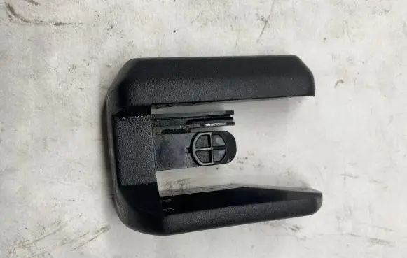 Volvo V70 Front door seat control surround trim 3067556