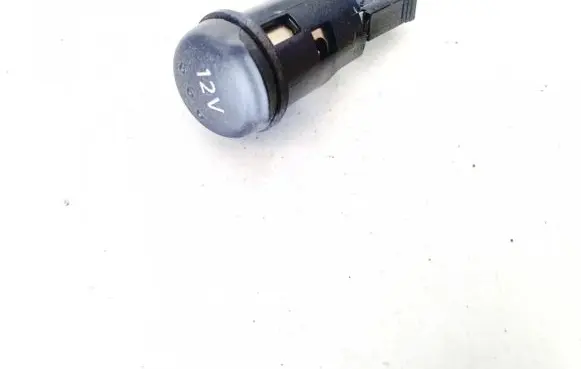 Nissan Qashqai Cigarette lighter 