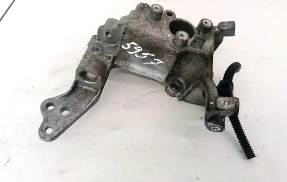 Opel Combo E Engine mounting bracket 9804121180