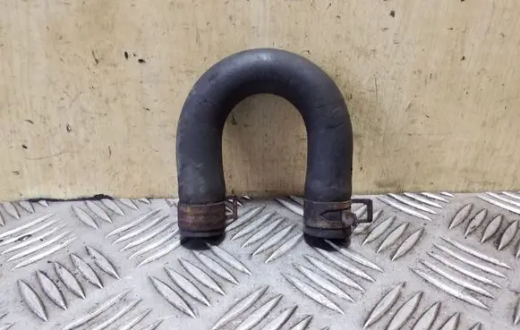 Subaru Outback Engine coolant pipe/hose