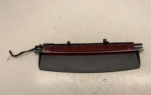 Audi A6 S6 C6 4F Third/center stoplight 4F5945097 3C3X13A613A