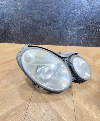 Mercedes-Benz E W211 Headlight/headlamp 