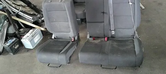 Volkswagen Tiguan Seat set 5N0