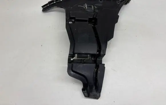 Volvo S60 Front bumper mounting bracket 08693181