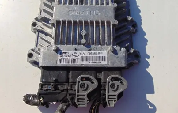 Peugeot 407 Engine control unit/module 5WS40206DT 9656815080