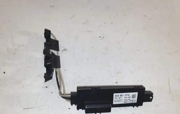 Volkswagen Golf Plus Alarm system siren 3C0951171C