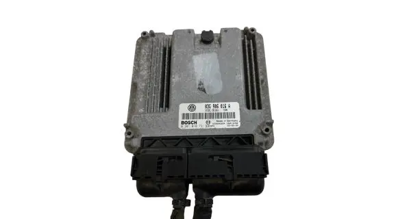 Volkswagen Touran I Engine control unit/module 03G906016A 1039S02834 0281010731