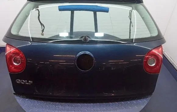 Volkswagen Golf V Tailgate/trunk/boot lid 