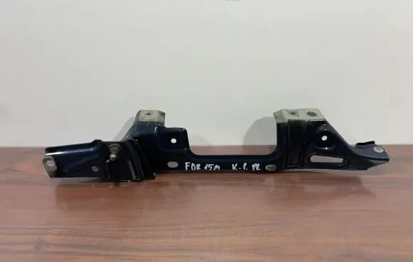 Subaru Forester SJ Fender mounting bracket