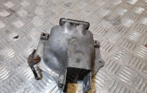 Audi A5 8T 8F Engine mounting bracket 8K0399059