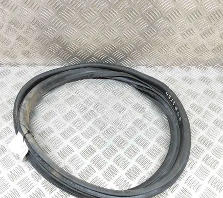BMW 2 F44 Rubber seal rear door 7483099