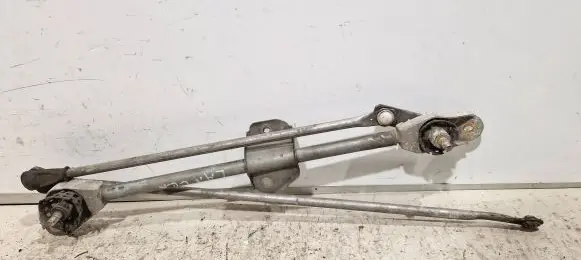 Front wiper linkage