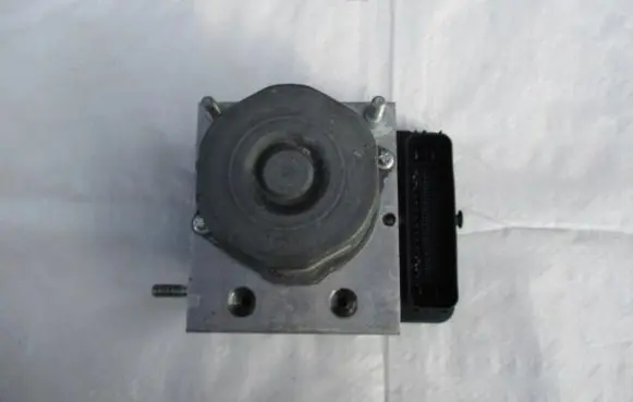 Peugeot 308 ABS Pump 2265106481
