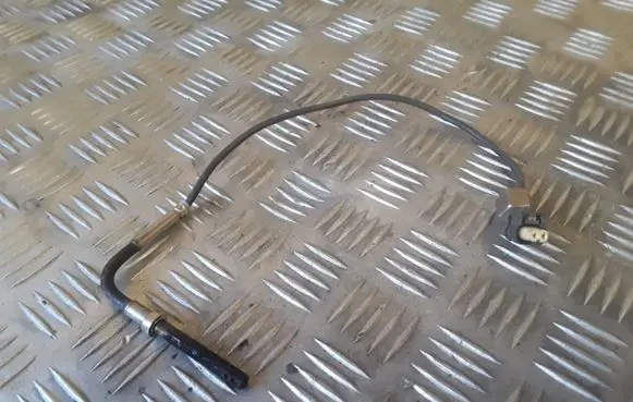 Mercedes-Benz Sprinter W906 Lambda probe sensor A0009054005