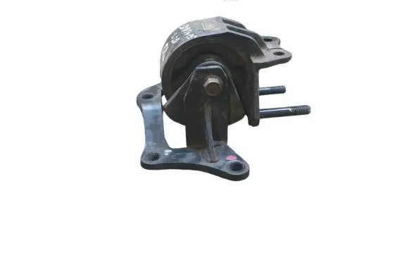 Hyundai Santa Fe Engine mount bracket 218323F050